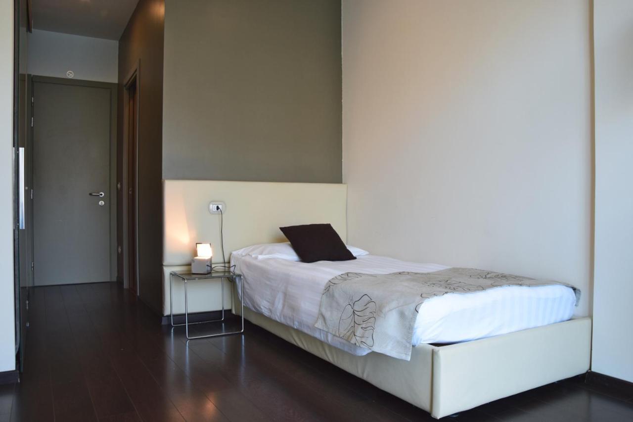 Piccolo Hotel Malcesine Bagian luar foto